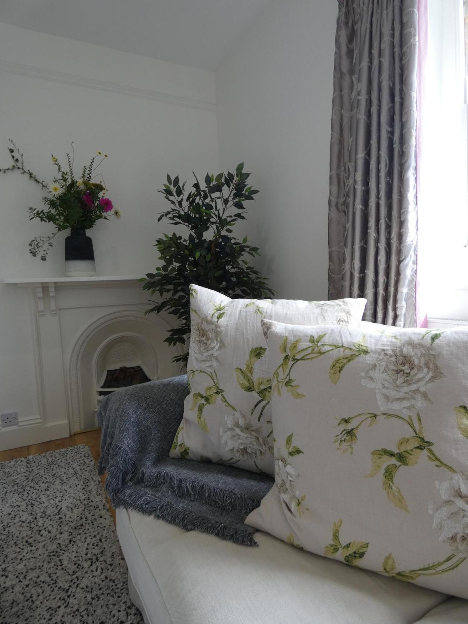 The Mount Somerton Retreat - Nr Bruton, Glastonbury, The Spectacular Wells Cathedral, Millfield School, Leonardo Helicopters, Yeovilton Екстериор снимка